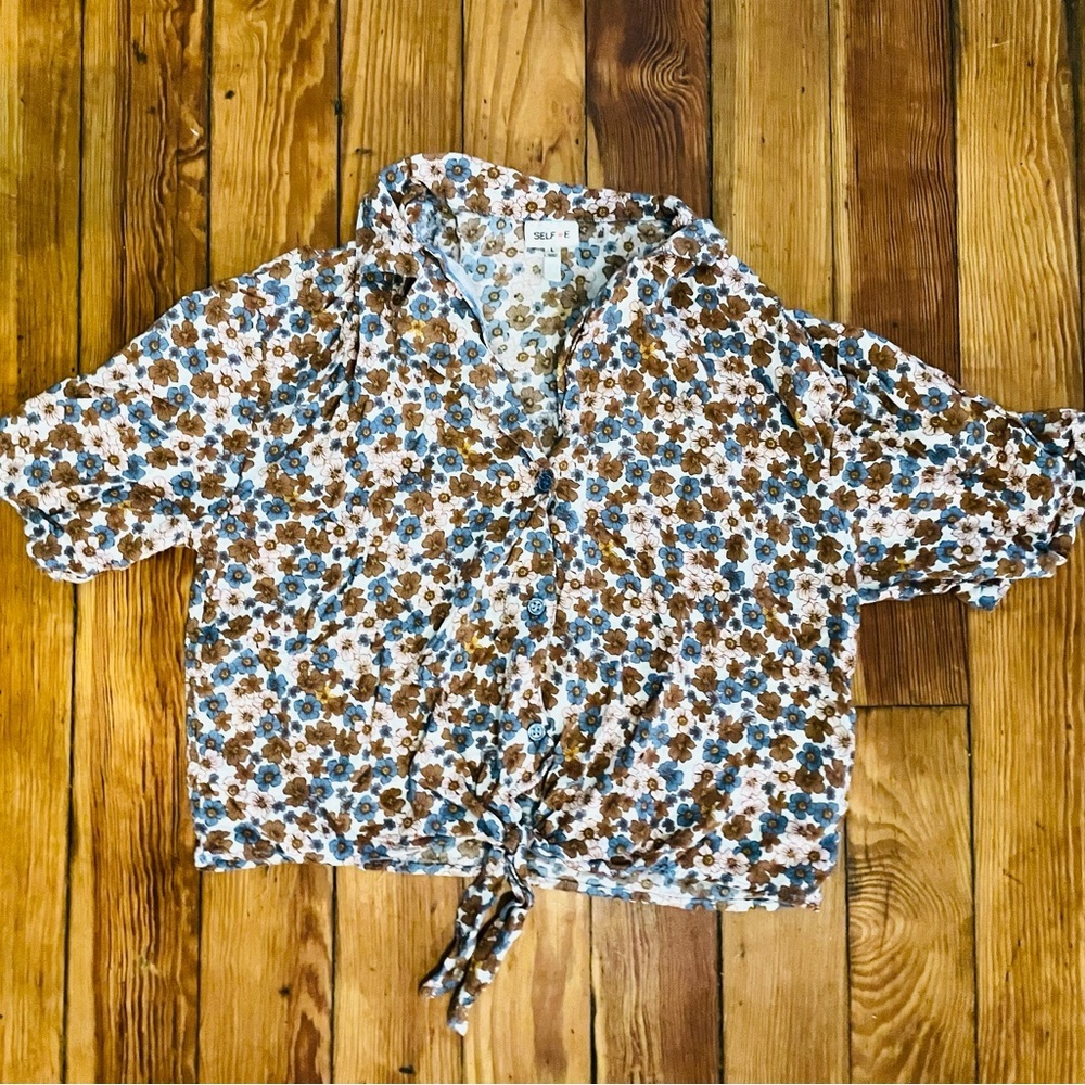 Juniors Floral  SelfE Button Down Shirt Size L